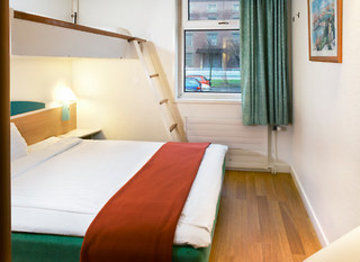 Ibis 3*